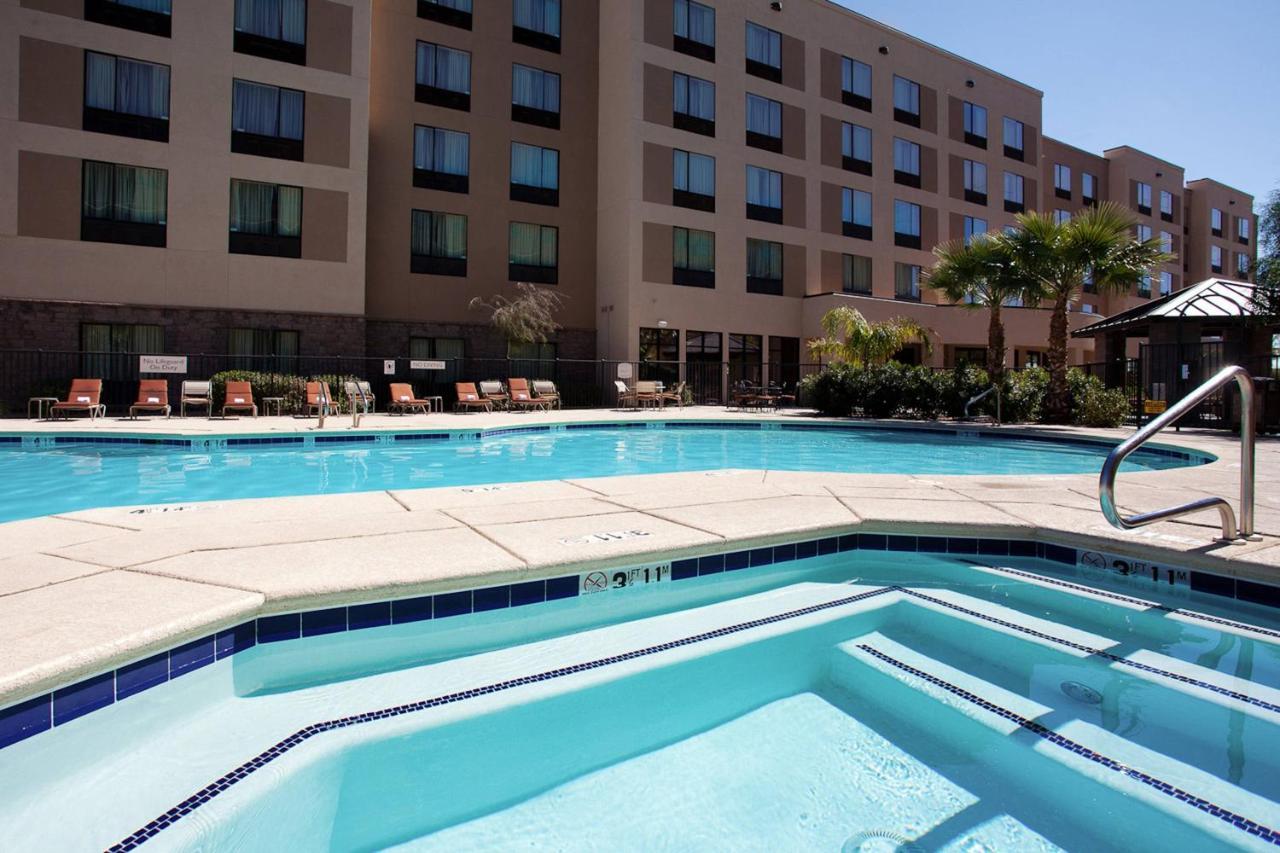 Courtyard Phoenix North / Happy Valley Esterno foto