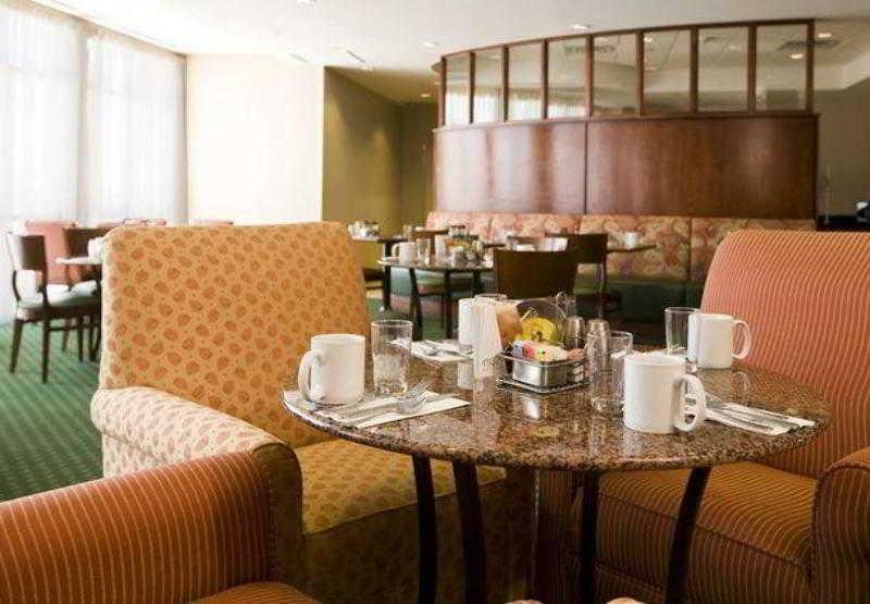 Courtyard Phoenix North / Happy Valley Ristorante foto